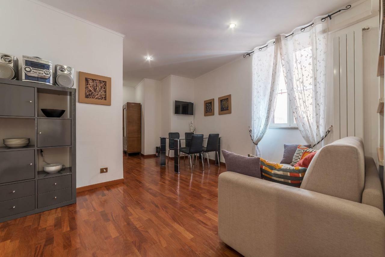 Casa Zeffiro - FromhometoРим Экстерьер фото